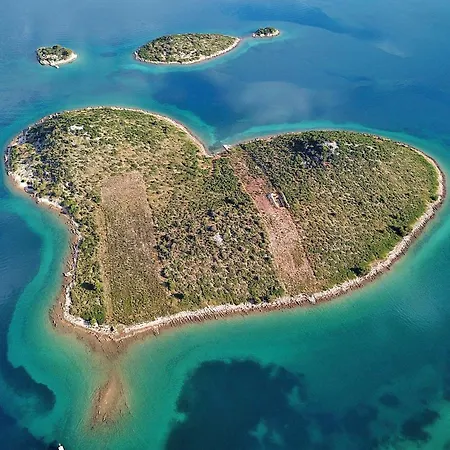 Amazing With A Private Pool & Grill * Zadar