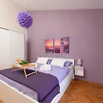 Villa Amazing Vacation House With A Private Pool & Grill *