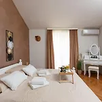 Villa Amazing Vacation House With A Private Pool & Grill Zara