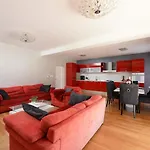 Amazing Vacation House With A Private Pool & Grill Villa Zara