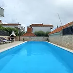 Amazing Vacation House With A Private Pool & Grill Villa *