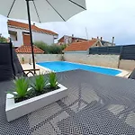 Amazing Vacation House With A Private Pool & Grill * Zara