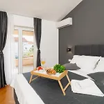 Amazing Vacation House With A Private Pool & Grill Villa Zára