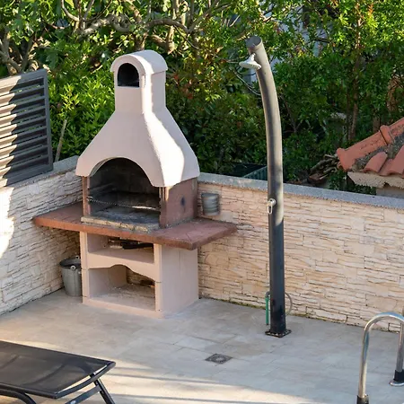 Amazing Vacation House With A Private Pool & Grill Βίλα *